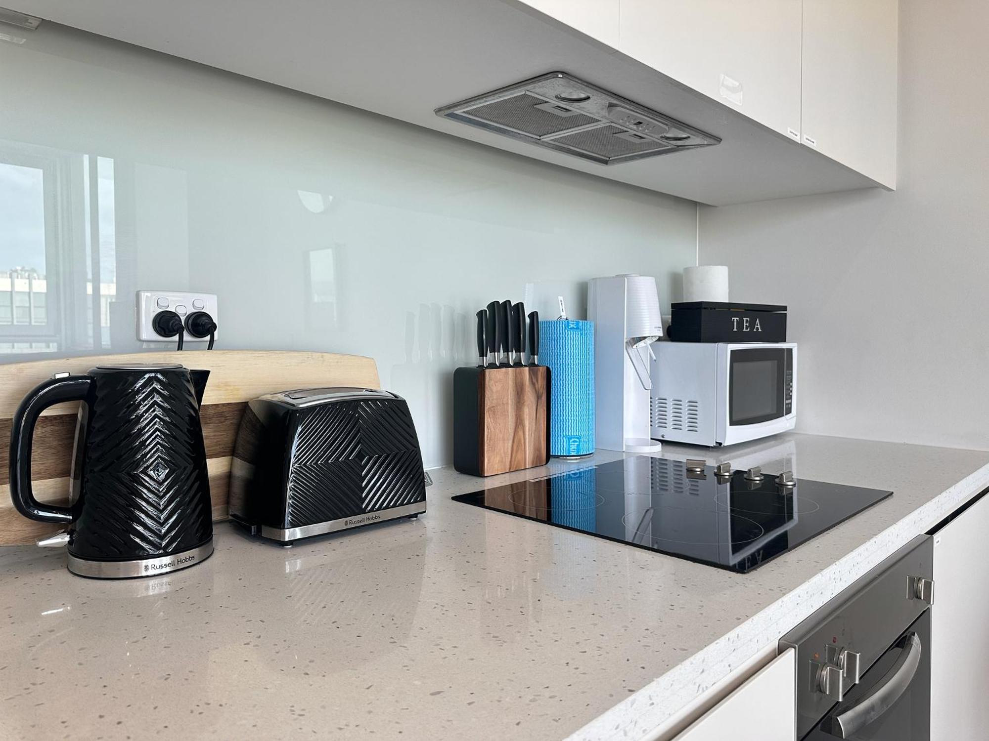Penthouse Sky View Cbd 2br Balcony Access Sleeps 6 Apartment Adelaide